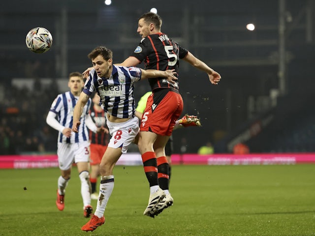 West Bromwich Albion's Jayson Molumby and Blackburn Rovers' Dominic Hyam on February 12, 2025