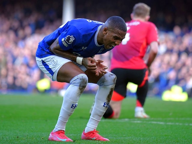 Everton's Ashley Young reacts on February 22, 2025