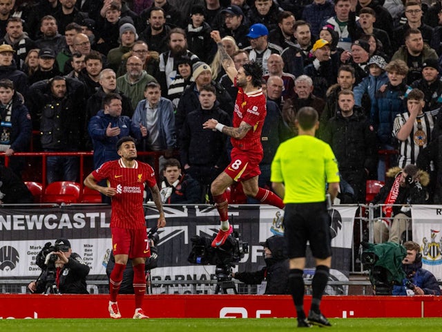 Dominik Szoboszlai of Liverpool celebrates scoring against Newcastle United, on February 26, 2025