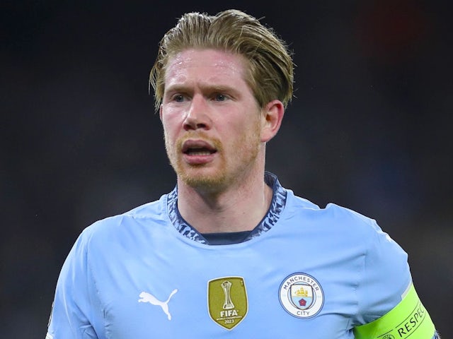 De Bruyne 'accepts' new role as City legend set for 'crunch talks' with Guardiola