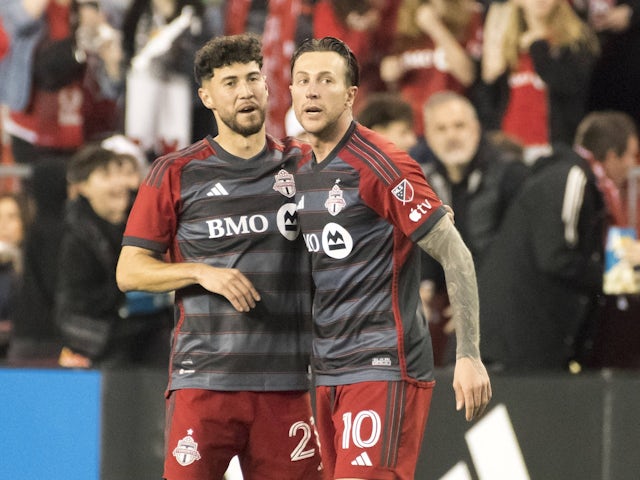  Jonathan Osorio and Federico Bernardeschi celebrate a goal for Toronto on May 4, 2024