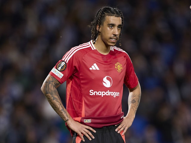 Manchester United defender Leny Yoro on March 6, 2025